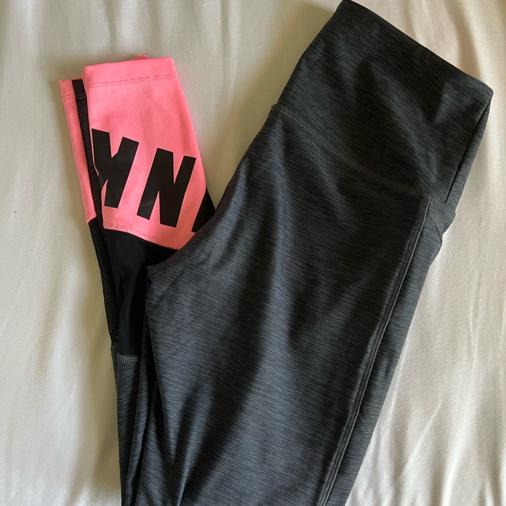 Victoria’s Secret PINK Ultimate Leggings